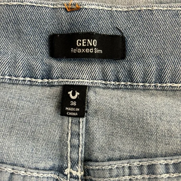 True Religion Light Wash Geno Relaxed Slim Blue Jeans Size 36 - Picture 5 of 7